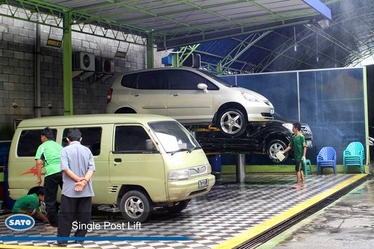 AXC Kelapa Gading Jakarta SATO Peralatan Otomotif Robotic Carwash